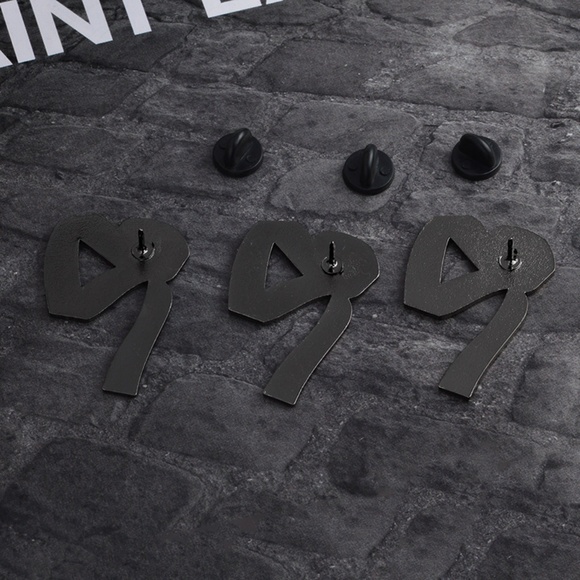 NEW Ruler Enamel Pin Brooch - Picture 8 of 8